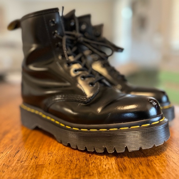 Doc Martens Leather Combat 8 - Picture 3 of 10